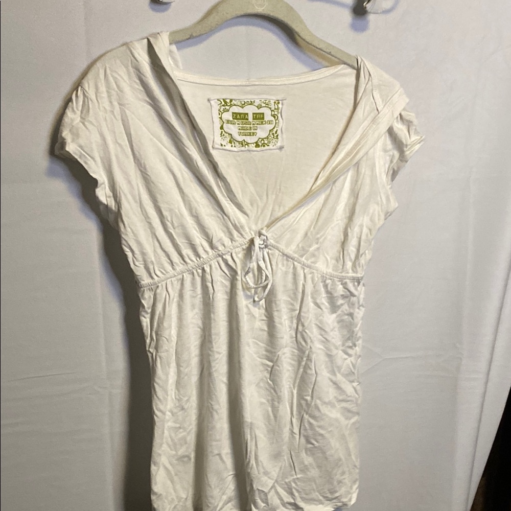 White cover up top with hood Zara